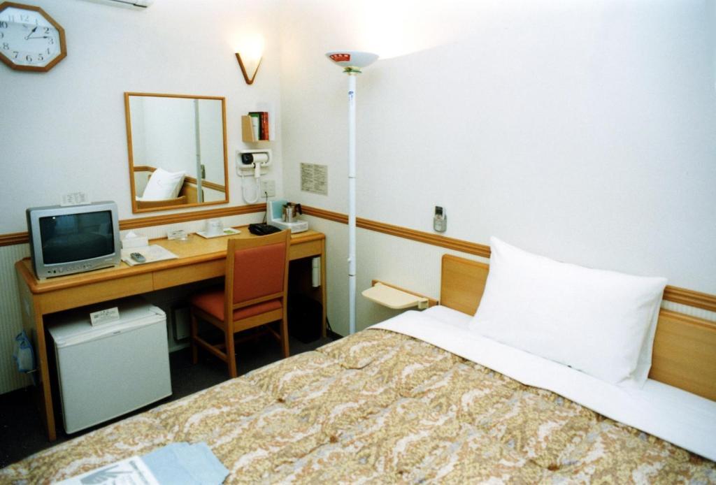 Toyoko Inn Niigata Ekimae Szoba fotó