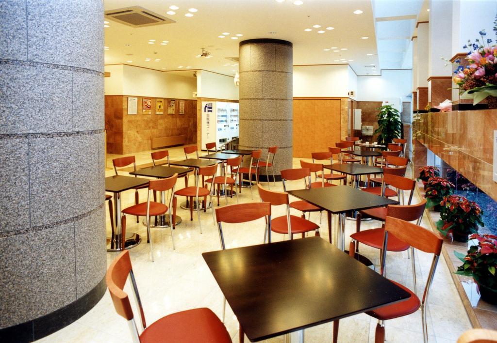 Toyoko Inn Niigata Ekimae Kültér fotó